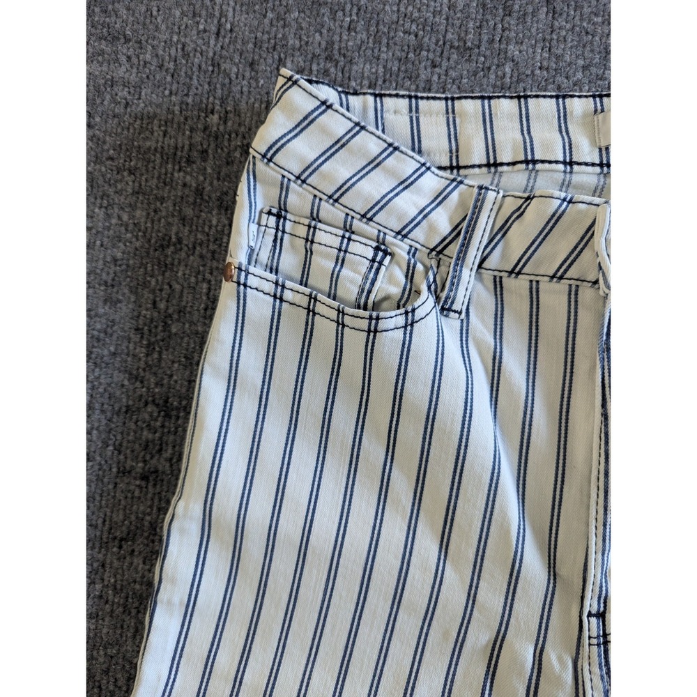 Judy Blue Super Flare High Rise Jeans Women's Size 27 White Blue Stripe Raw Hem - Picture 4 of 14